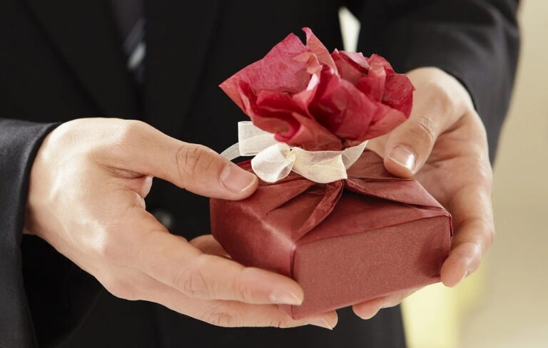 Les critères essentiels pour choisir un cadeau personnalisé